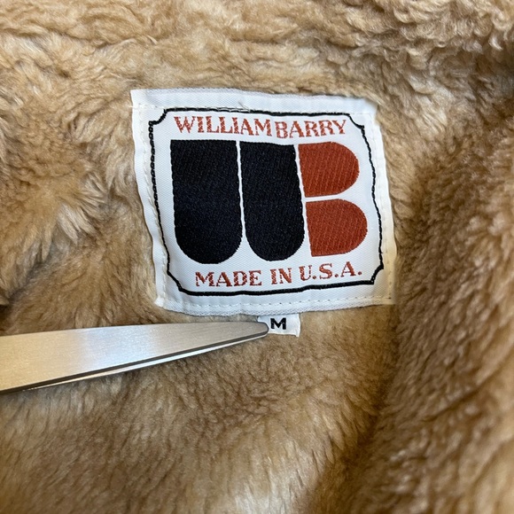 Vintage William Berry Jacket
Men's Medium Coat - Picture 4 of 9